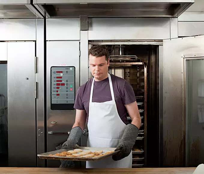 Why Lemon Grove, CA Kitchens Trust Lemon Grove Appliance Pro for Commercial Oven Repair?